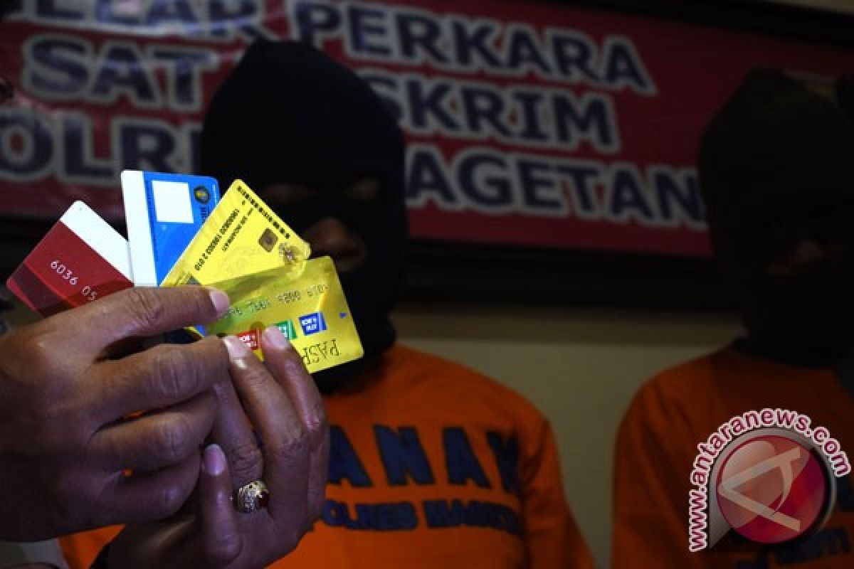 BI percepat kewajiban seluruh ATM/Debit harus chip