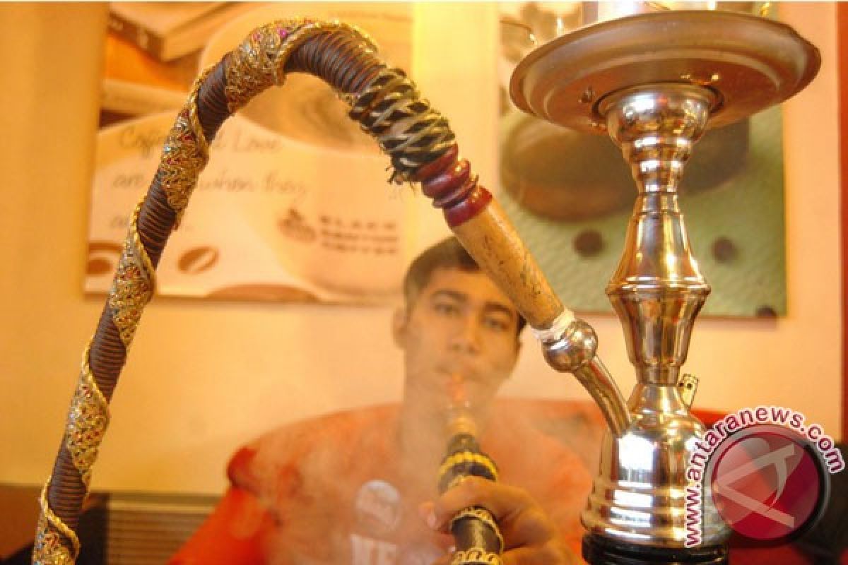 Shisha dinilai lebih berbahaya dari rokok biasa