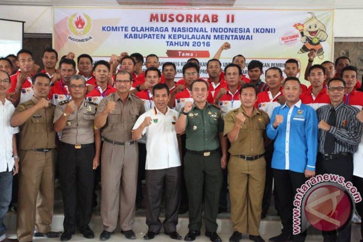 Mentawai Diminta Kembangkan Olahraga Berbasis Kearifan Lokal