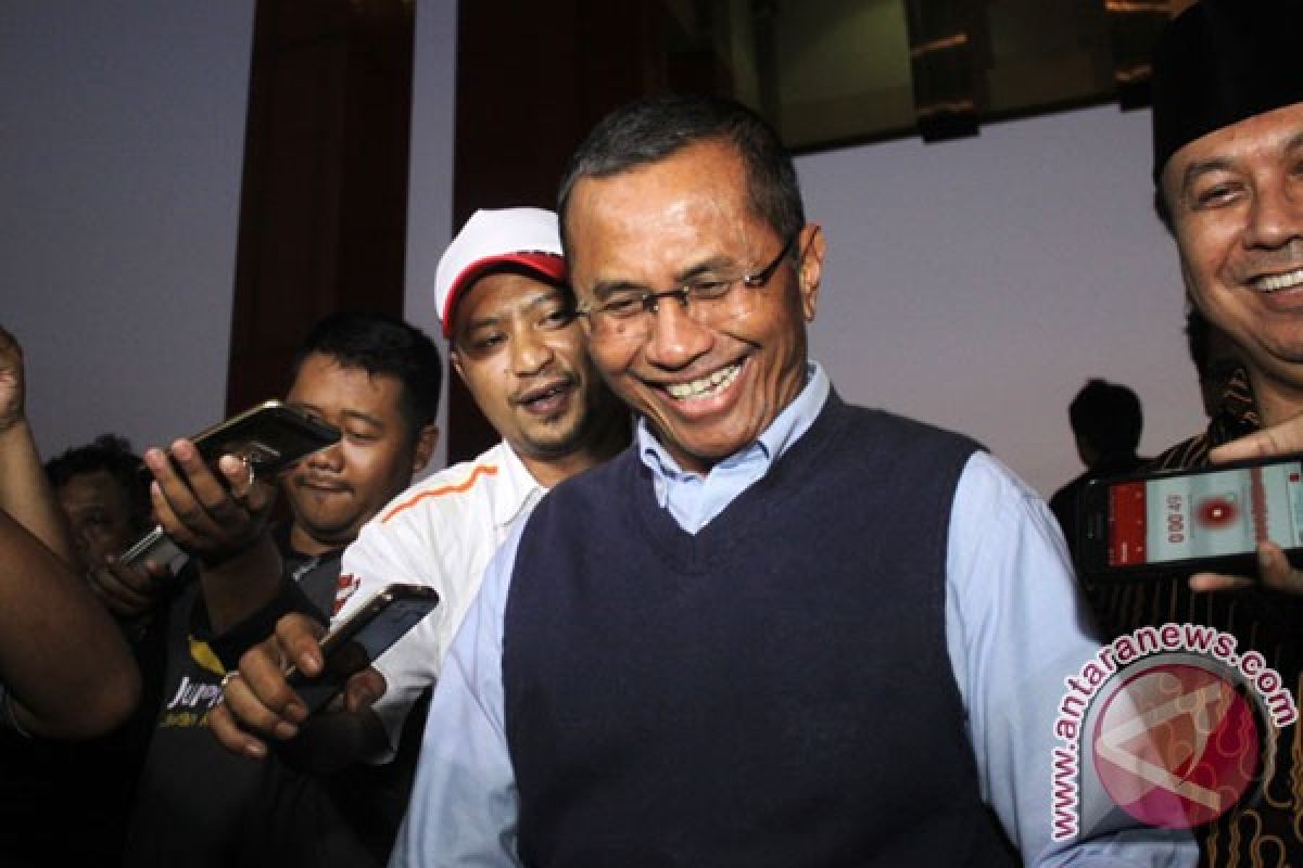 Dahlan Iskan akhirnya ditahan