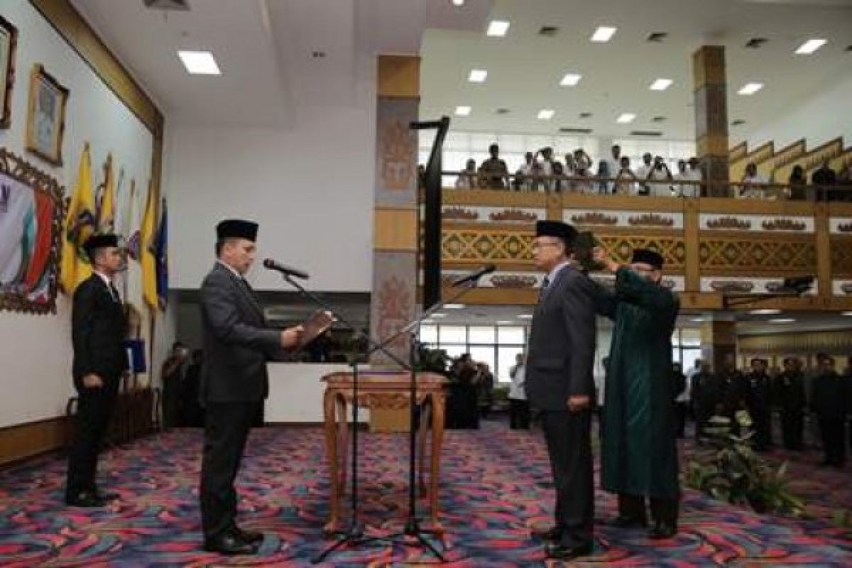 Sutono Dilantik Jadi Sekda Provinsi Lampung Definitif