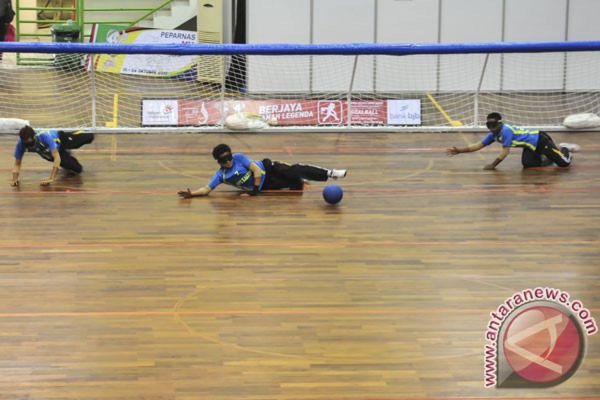 PEPARNAS - Pemain goalball harus punya pendengaran tajam