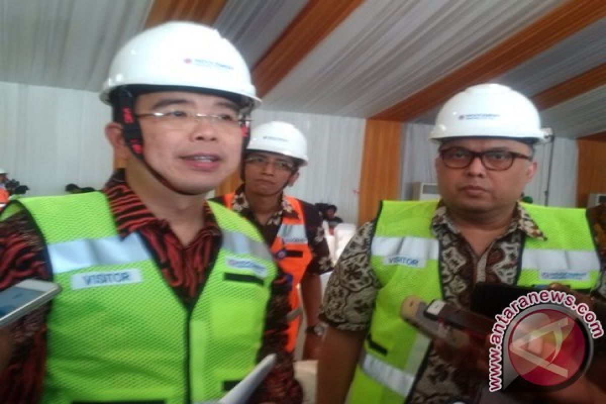 Indocement Berikan Penghargaan 