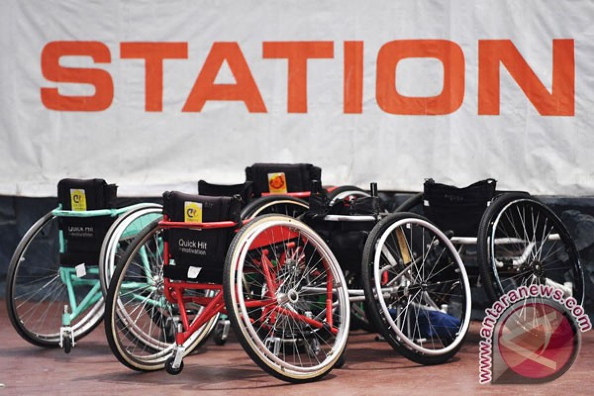 Shinta memulai berkursi roda dari Yogyakarta ke Jakarta