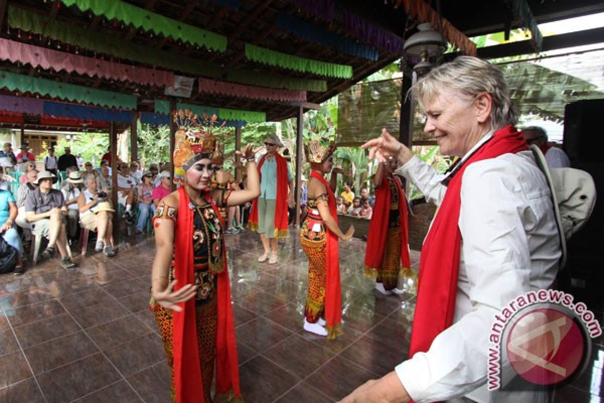 Menpar promosikan tradisi lebaran Barong Ider Banyuwangi
