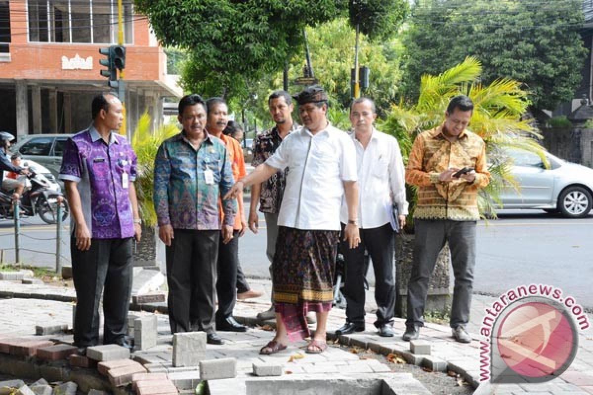 Wagub Bali Harapkan Masyarakat Manfaatkan Kawasan Renon