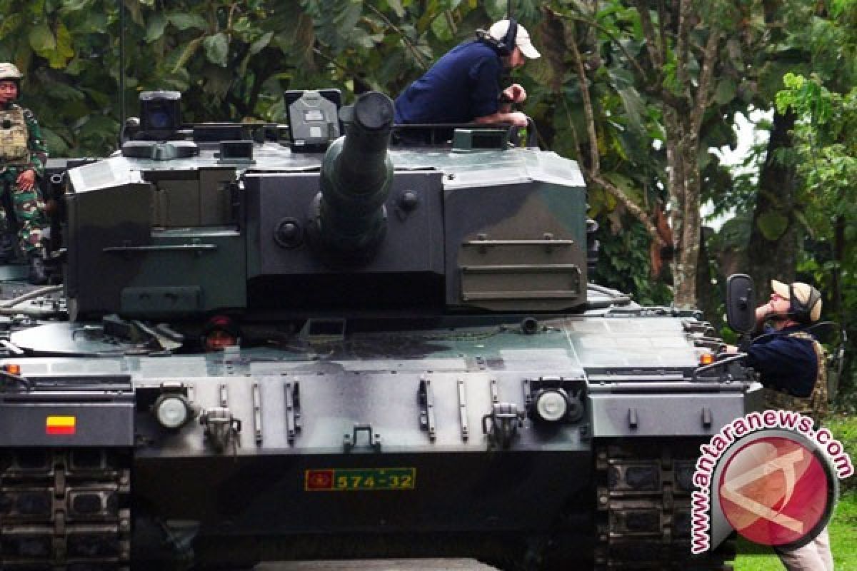 TNI AD lakukan embarkasi tank Leopard ke Natuna