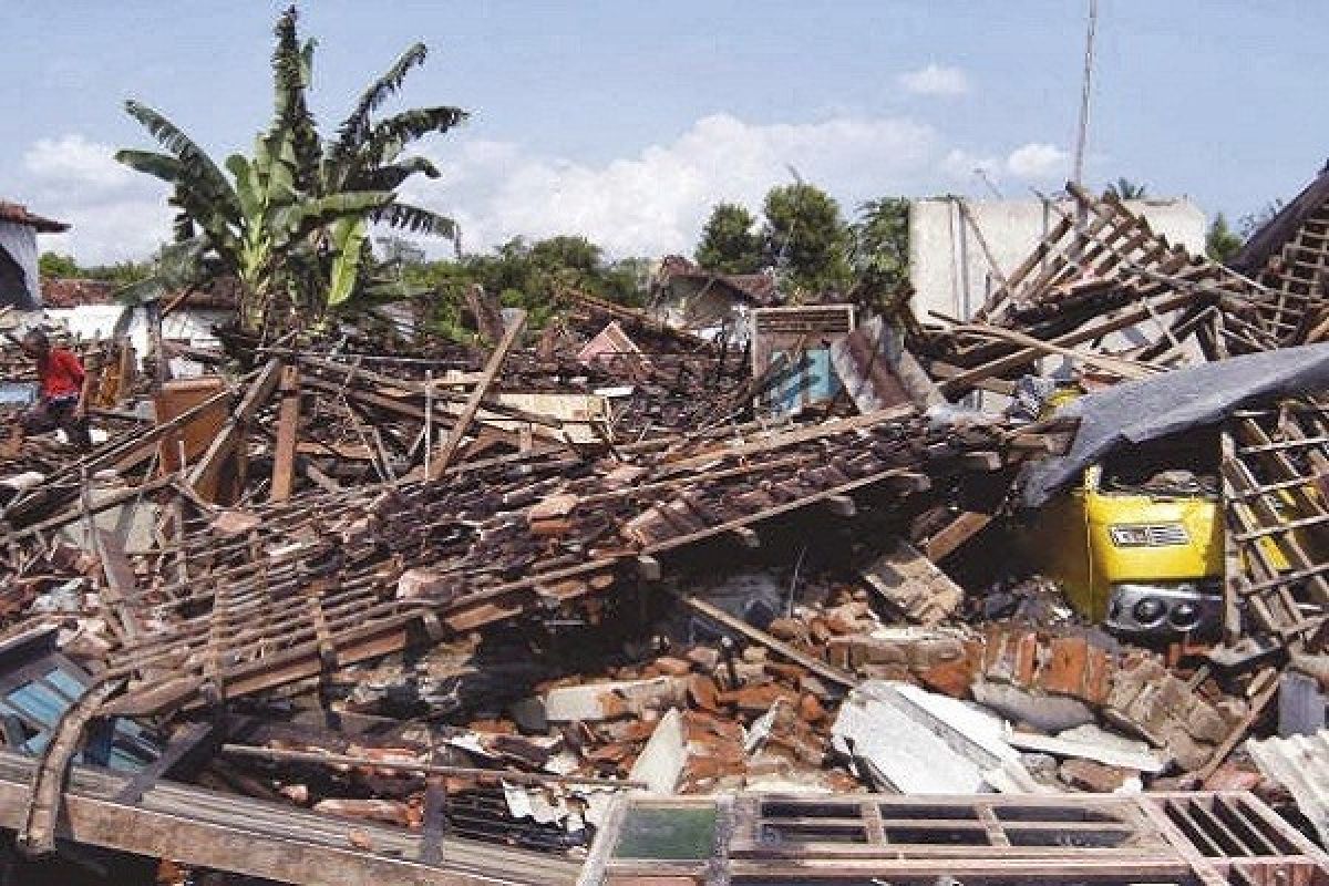 Pemkab Waykanan Latih 40 Satgas Penanggulangan Bencana  