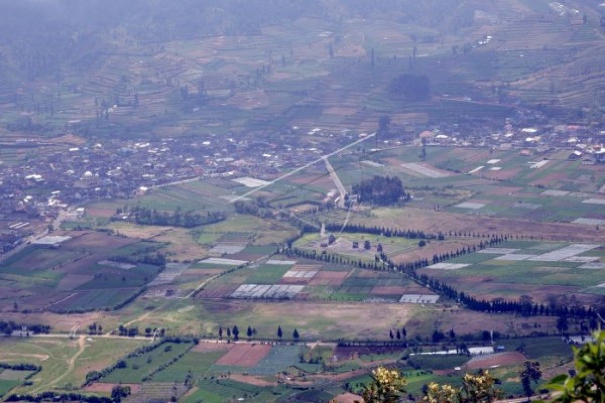 Puncak Rotodowo Destinasi Baru di Kawasan Dieng
