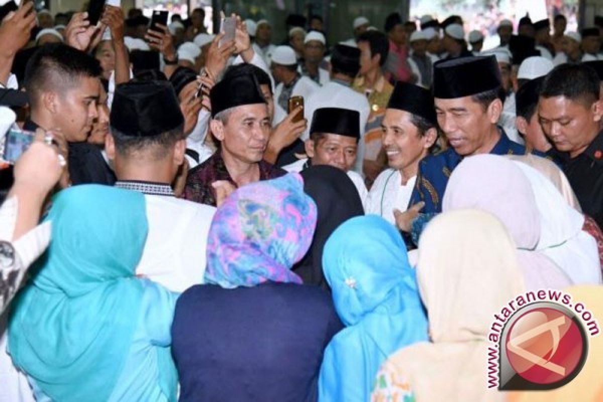 Presiden Jokowi Buka Pospenas VII di Serang