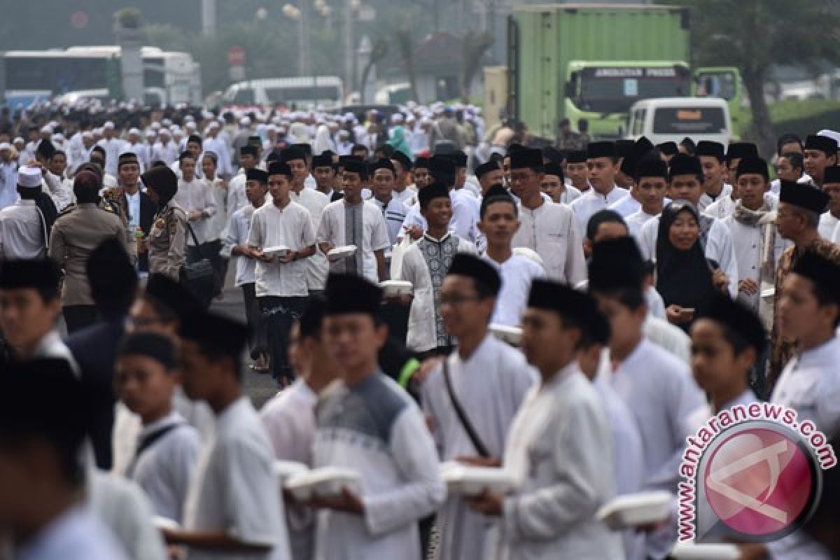 Hari Santri Nasional dan Custom Culture di Jakarta hari ini