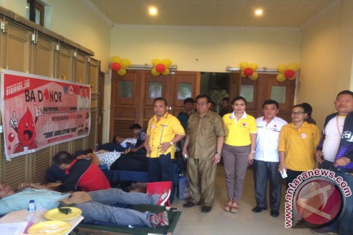 Golkar Minahasa Utara Kumpulkan 111 Kantong Darah