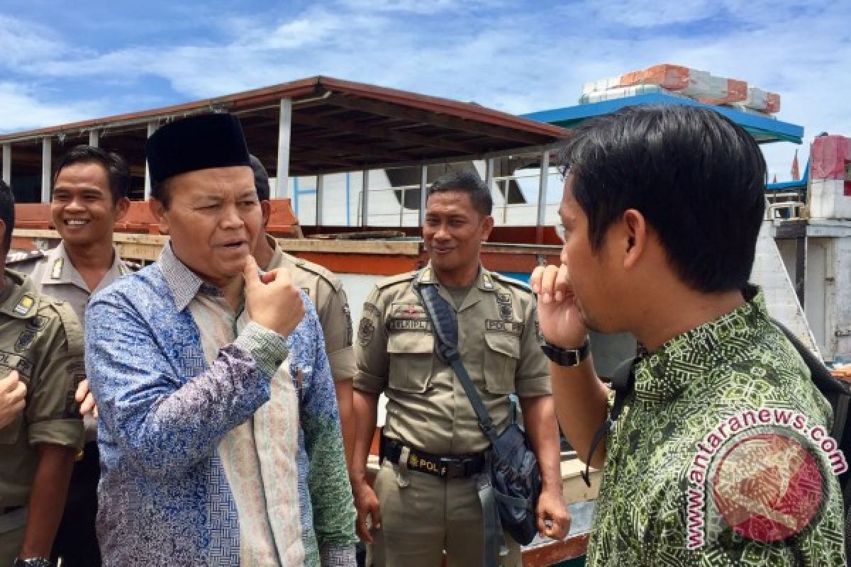 Hidayat Nur Wahid bahas cinta di Kepulauan Seribu