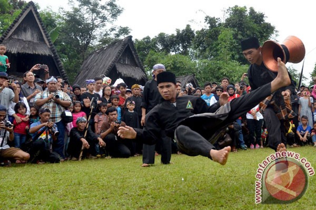 500 pendekar meriahkan Rapat Akbar Tebuireng-Jombang