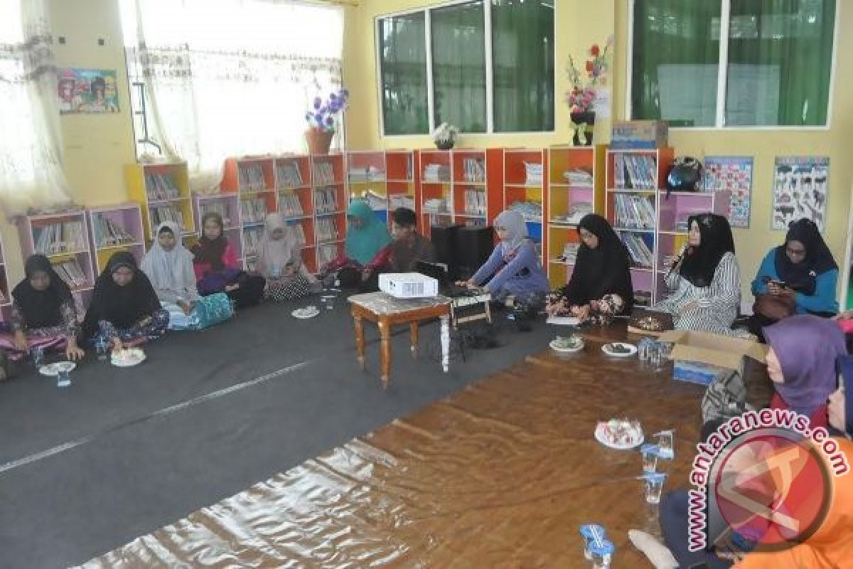 Perpustakaan Daerah Kapuas Gencar Sosialisasikan Penyakit Kaki Gajah