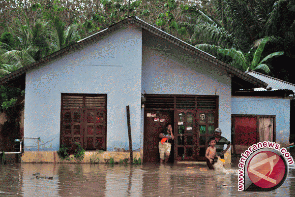 Empat kecamatan di Gorontalo dilanda banjir