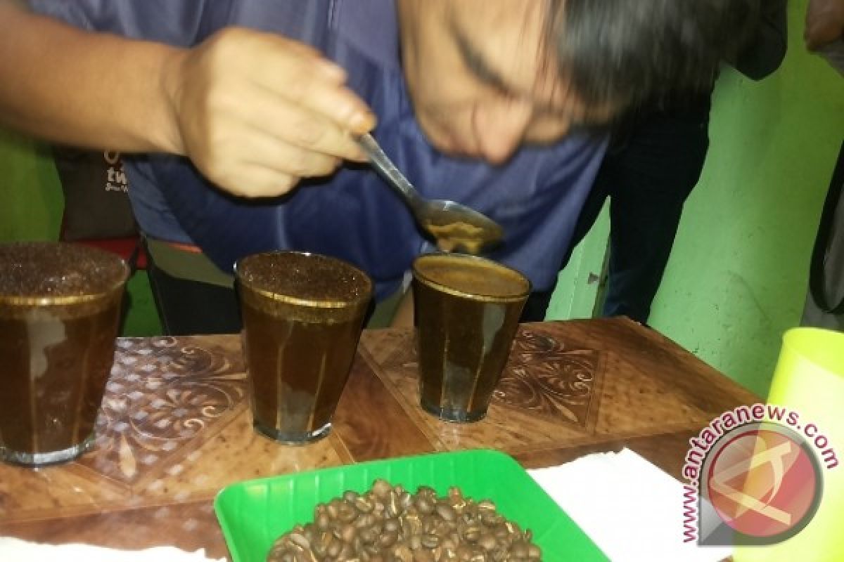 Eksportir Kopi Korea Sambangi AKS Coffe