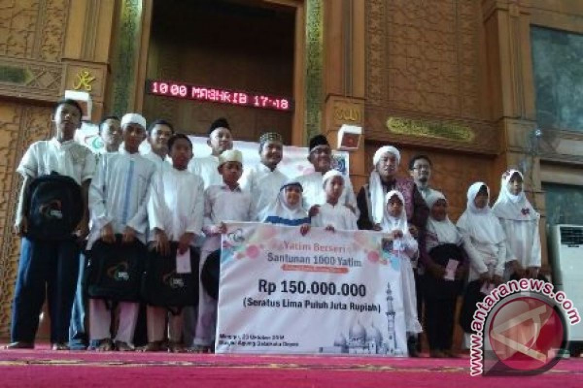 Zakat Sukses Santuni Ribuan Anak Yatim Depok