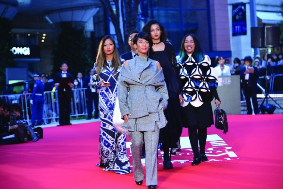 Sineas Indonesia melenggang di karpet merah Festival Film Tokyo