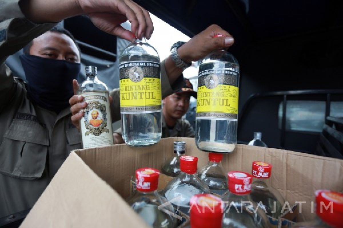 Polres Ngawi Amankan Ribuan Liter Minuman Keras