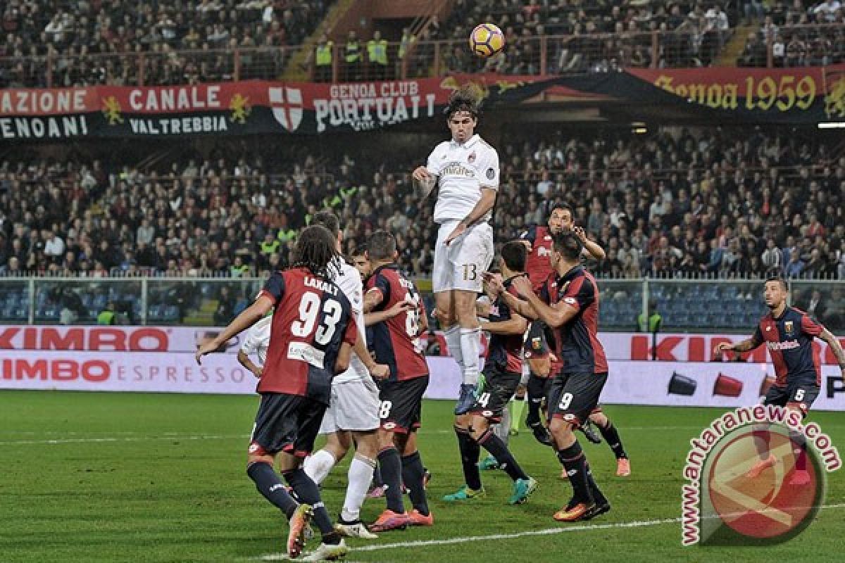 Milan takluk 0-3 di markas Genoa