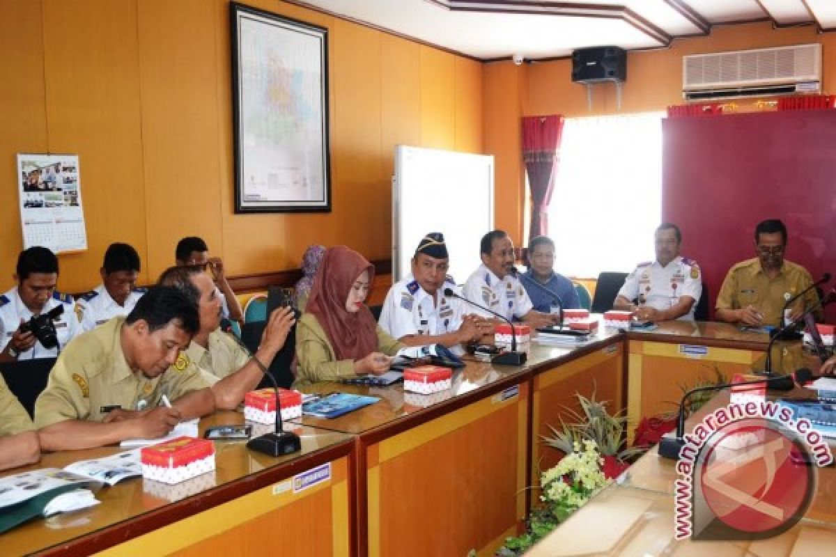 Banjarmasin  Operasikan  Bajaj Baru 