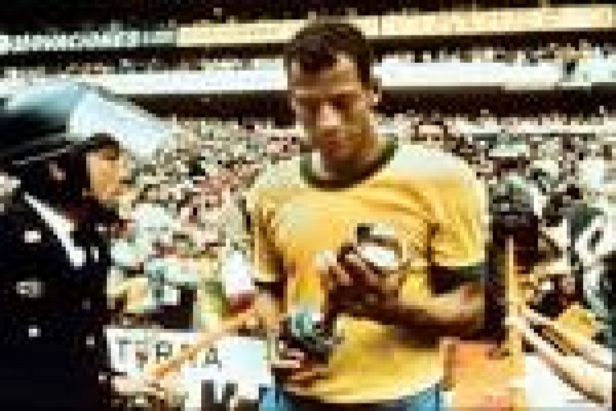  Legenda Brazil Carlos Alberto tutup usia           