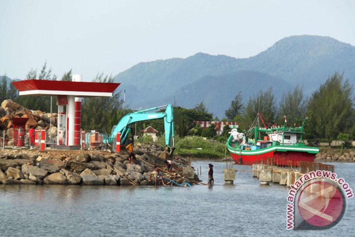 Nelayan ngeluh pelabuhan Lampulo dangkal