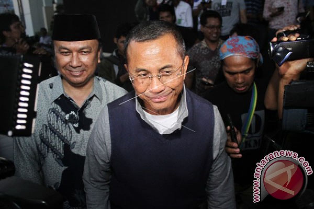 Dahlan Iskan akhirnya ditahan