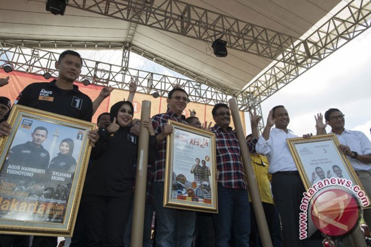 Alumi pesantren serukan Pilkada Jakarta damai