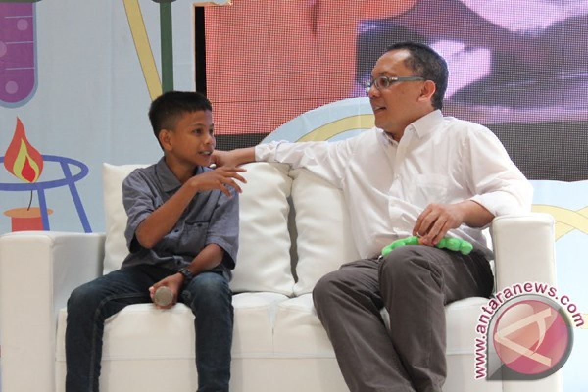 Naufal perkenalkan energi elternatif pohon kedondong