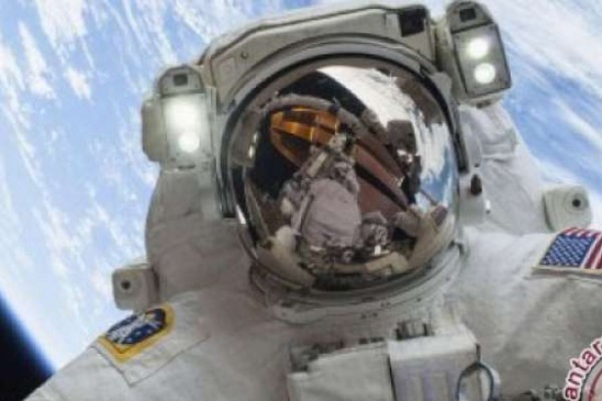 Lakukan Misi Panjang, Para Astronaut Mengalami Pelemahan Otot Tulang Belakang