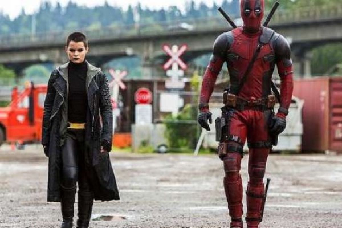 Kunjungi Indonesia, Brianna Hildebrand Bercerita Tentang "Deadpool"