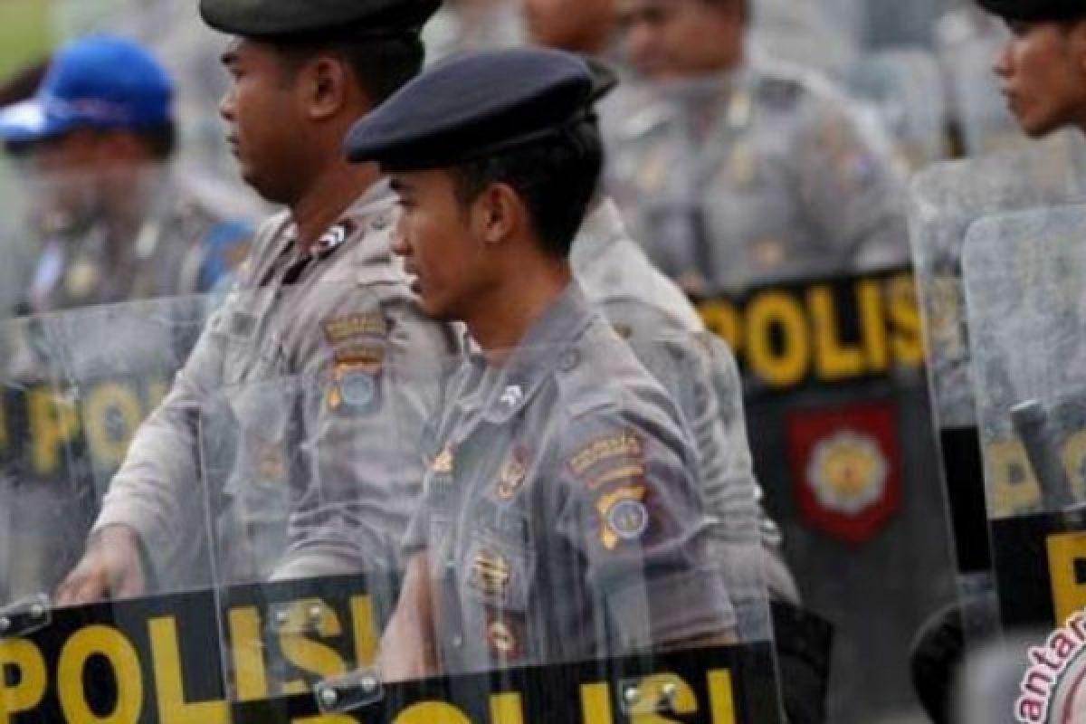 Ratusan Aparat Gabungan Bersiaga Amankan Aksi Empat November Di Pekanbaru