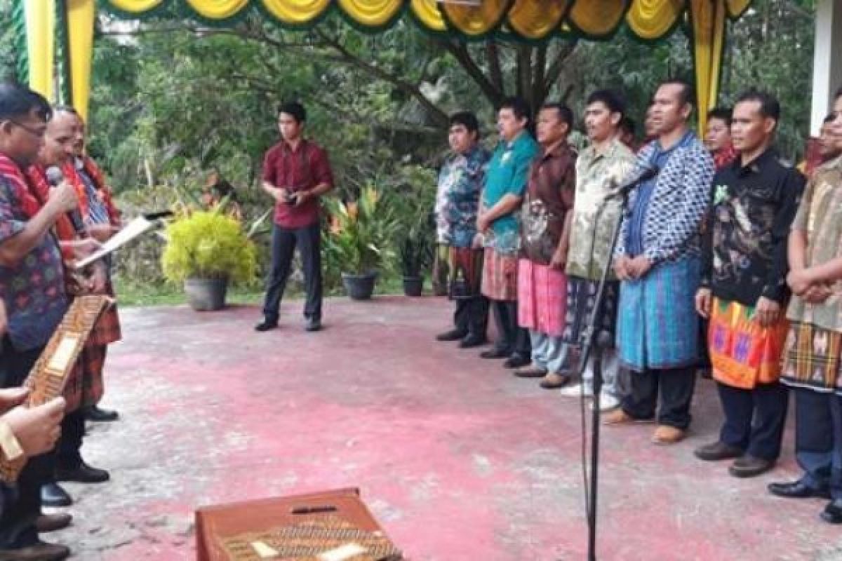 Pelantikan BPH Merga Silima Bukti  Kebhinekaan Riau Kompleks
