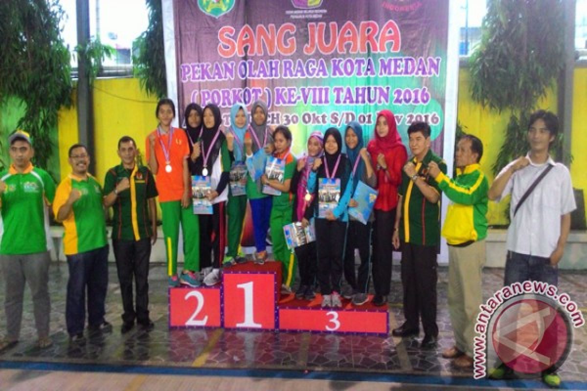 Medan Deli Juara Umum Anggar