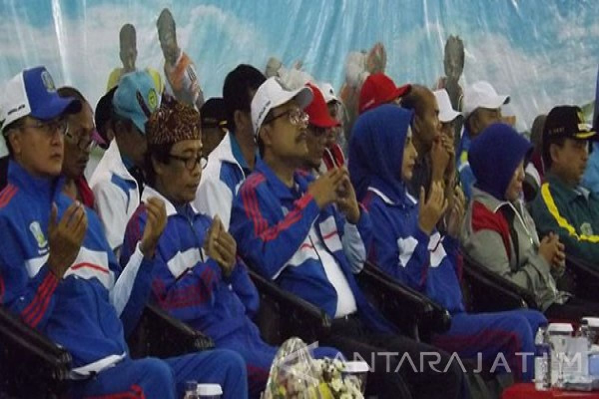 Gus Ipul Minta Atlet Popda Jatim Tingkatkan Prestasi