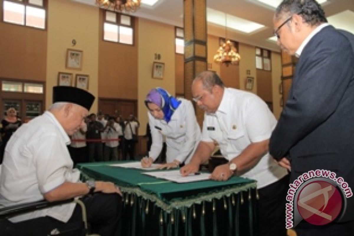 Bupati/Walikota Harus Dukung Pengembangan Tanaman Jabon 