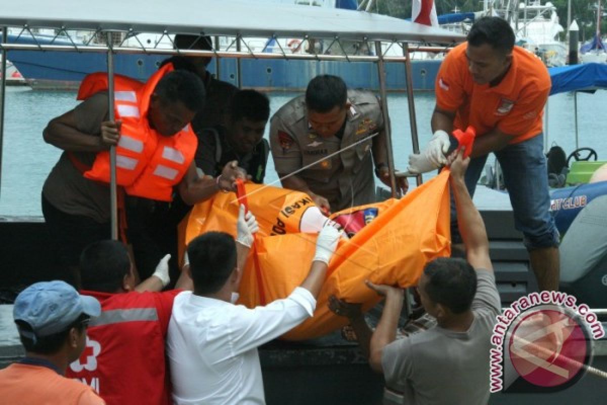Korban Meninggal Kapal Tenggelam dari Lombok Jadi Lima Orang