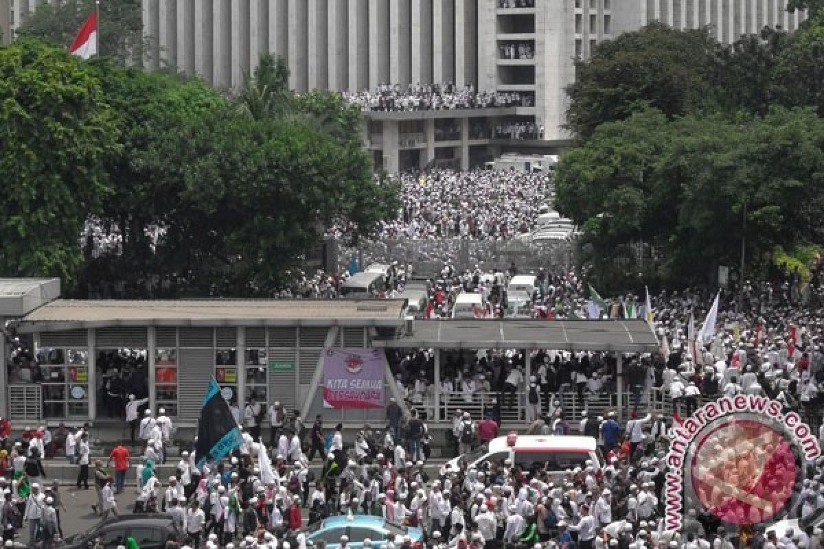 Budayawan Ridwan Saidi turut Unjuk Rasa