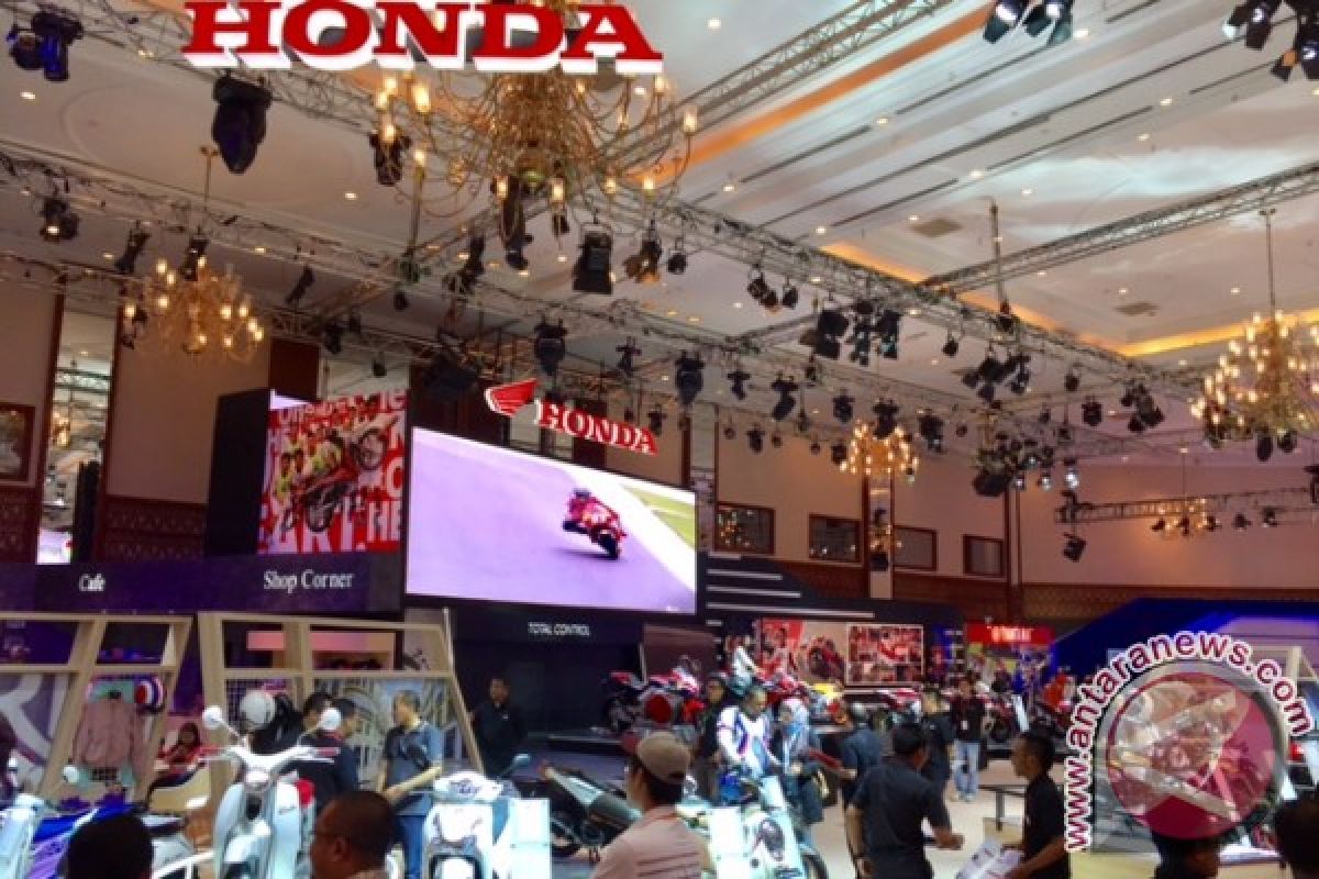 AHM tawarkan berbagai promosi di pameran sepeda motor