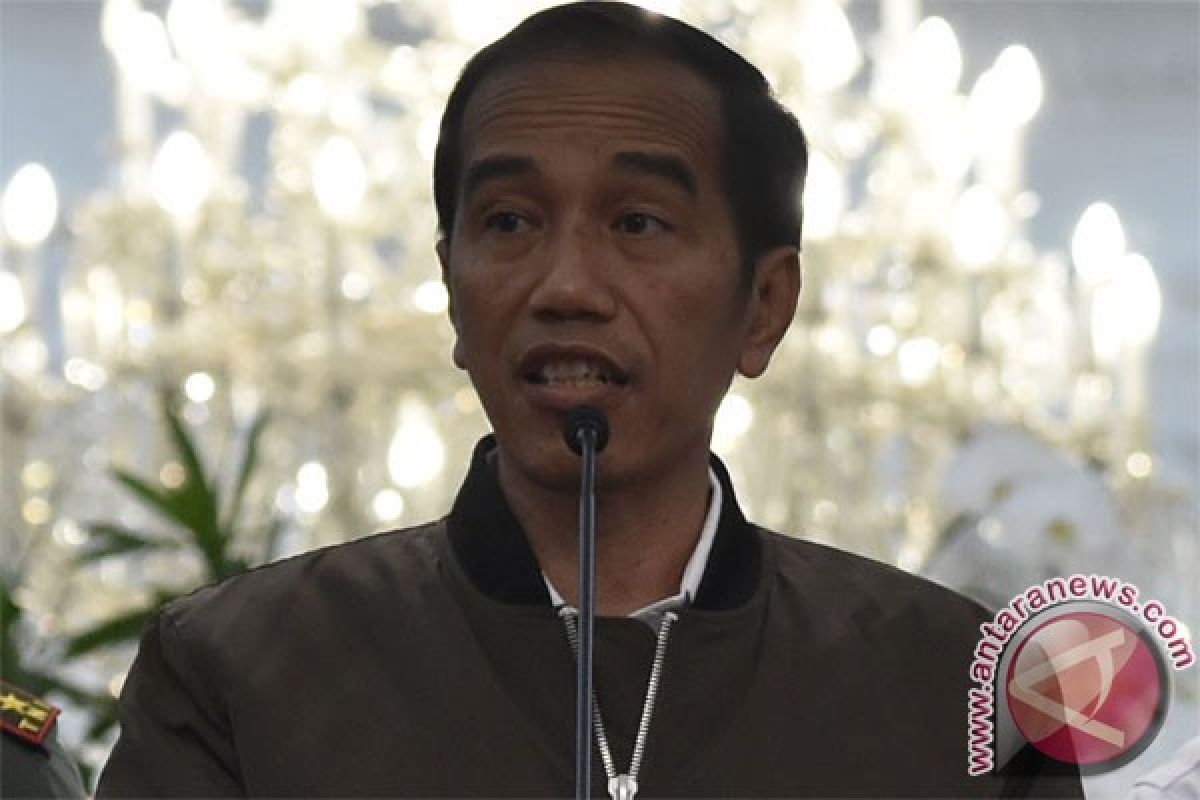 Itu jaket anak saya, kata Presiden Jokowi