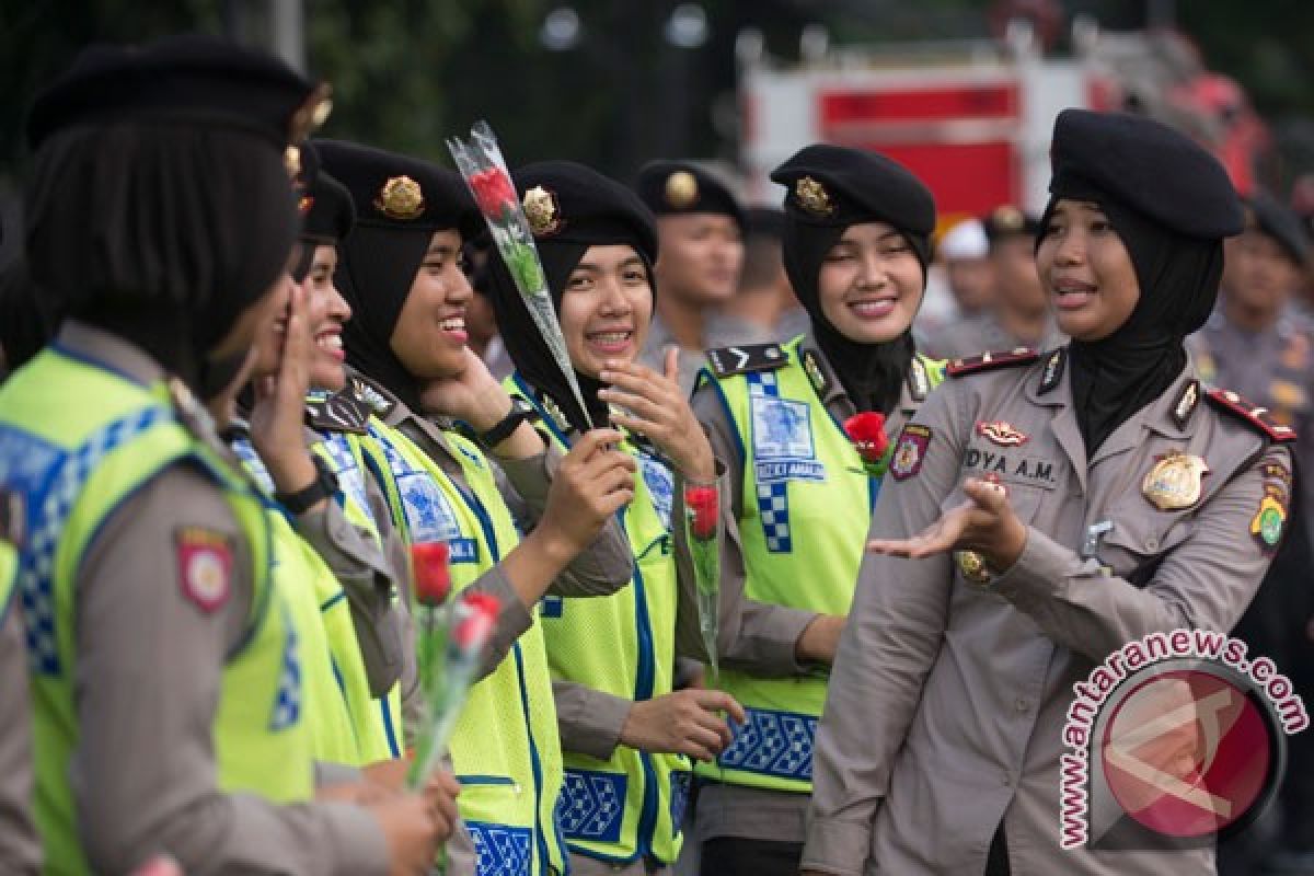 Polisi kerahkan Polwan berhijab amankan Harlah Muslimat NU