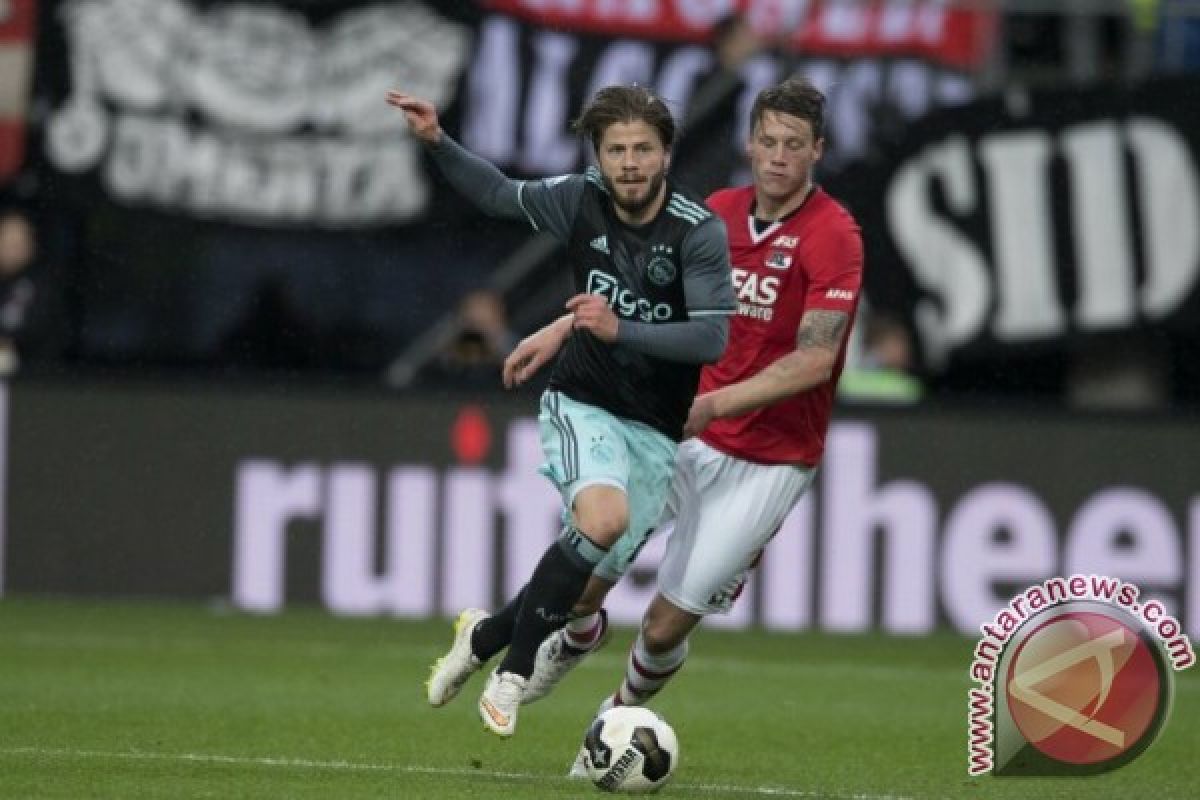 Ajax ditahan imbang AZ 2-2, terancam gagal dekati Feyenoord