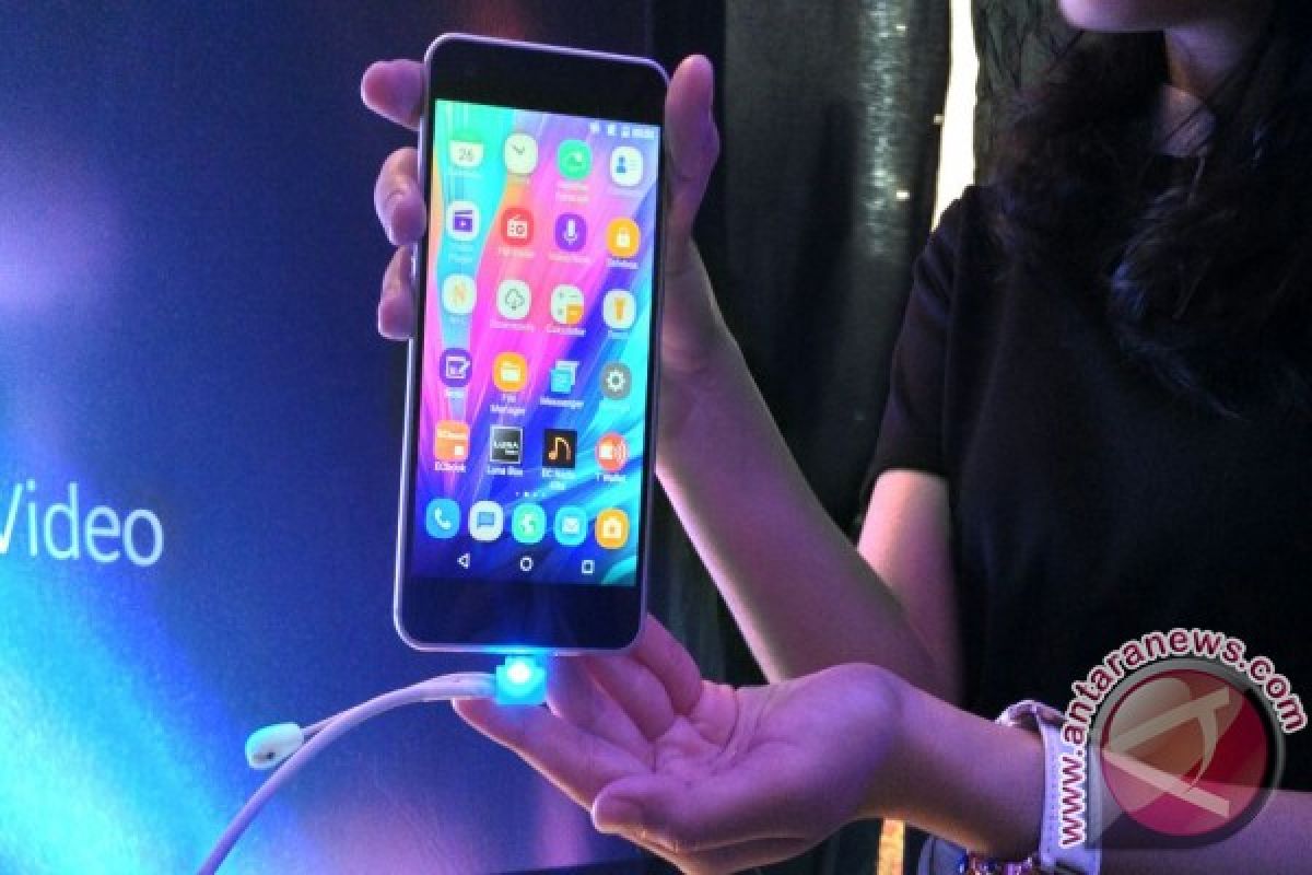 Luna smartphone akan penuhi TKDN 30 persen