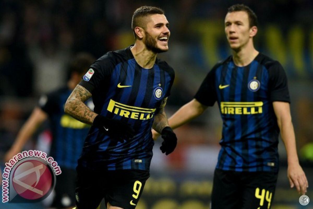 Dwigol Icardi bawa Inter bungkam Crotone 3-0