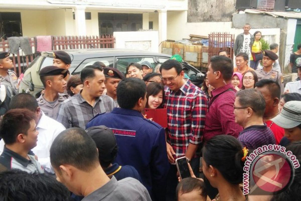 Ahok sapa warga Petojo Utara