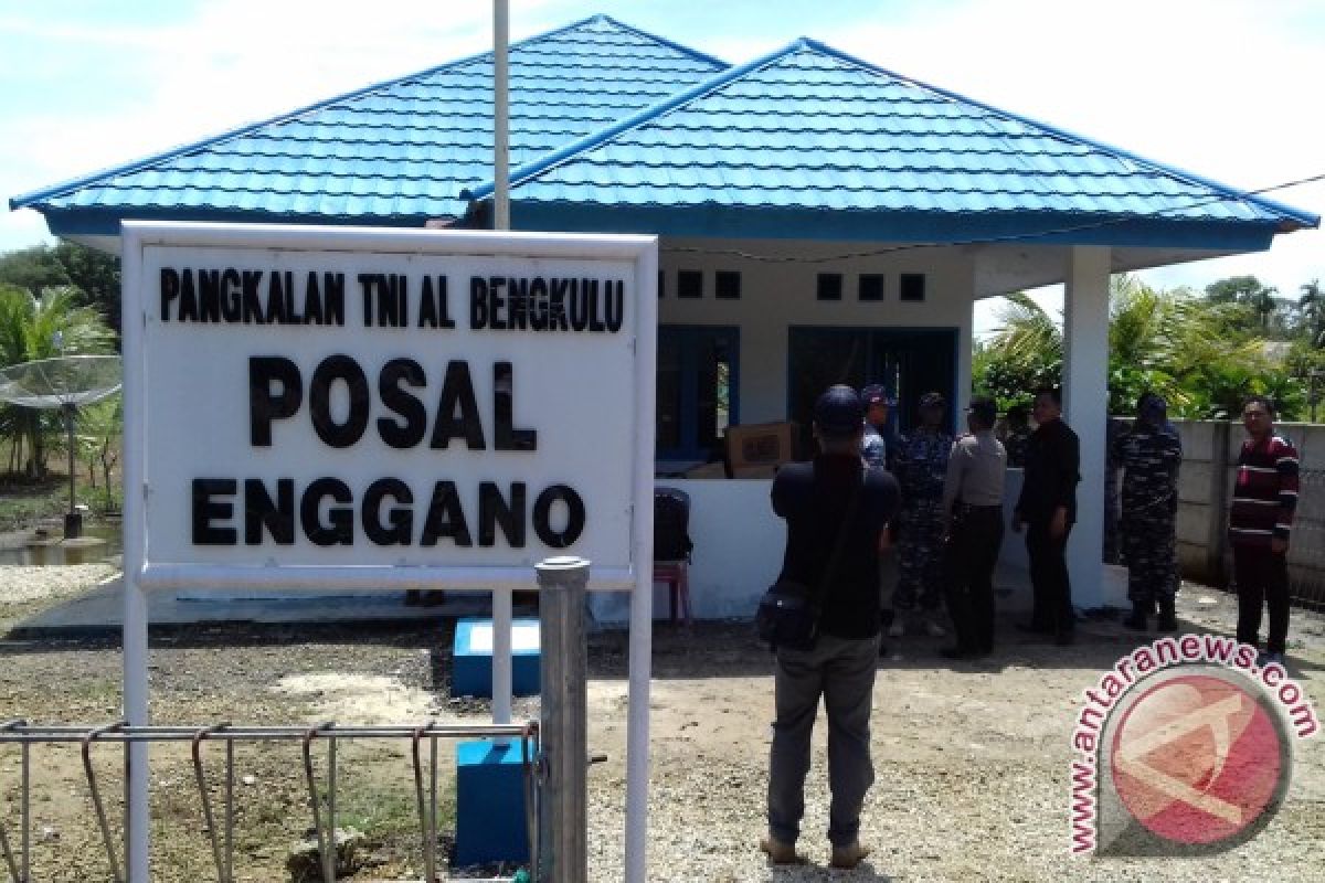 Mabes TNI AL Bantu Kapal Cepat dan Sepeda Motor Untuk Posal Enggano