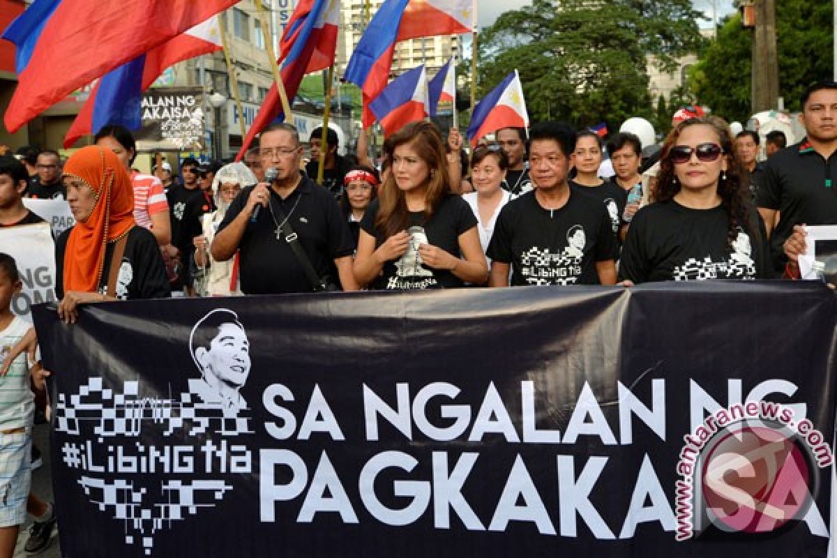 Mahkamah Agung Filipina kukuhkan penyitaan perhiasan Marcos