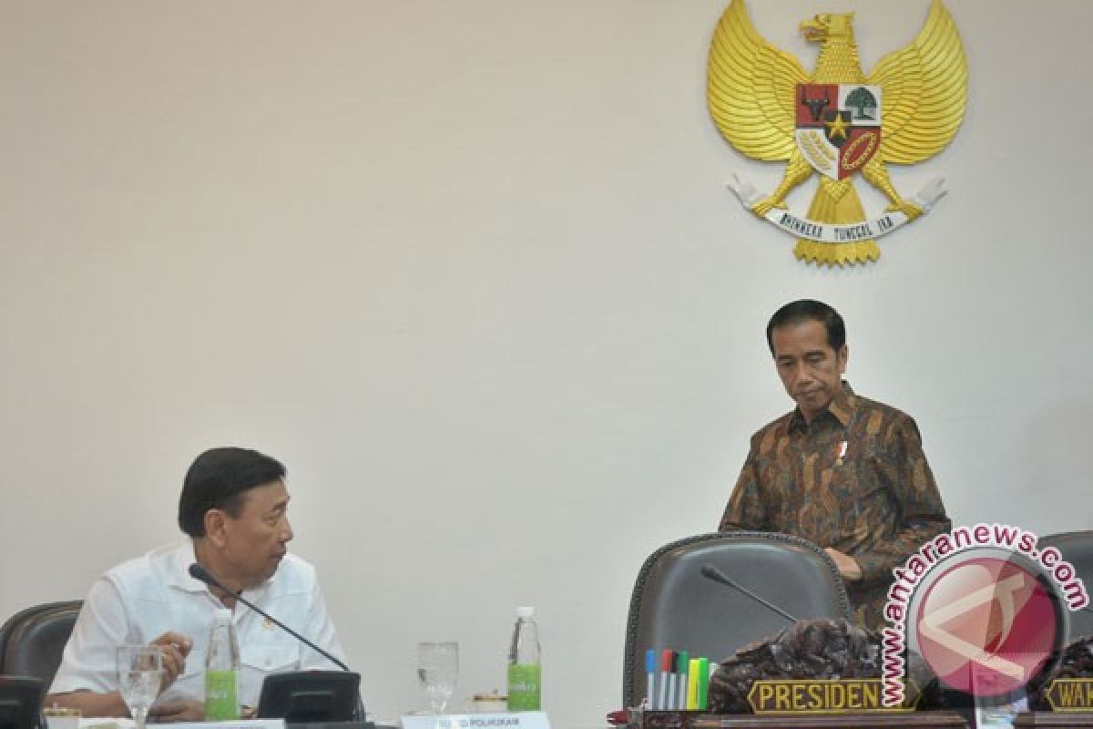 President orders Wiranto to coordinate handling of quake